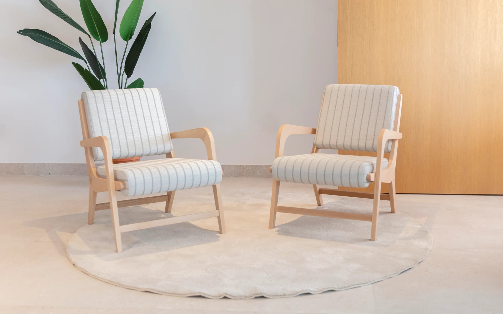 BOOMERANG ACCENT ARMCHAIR