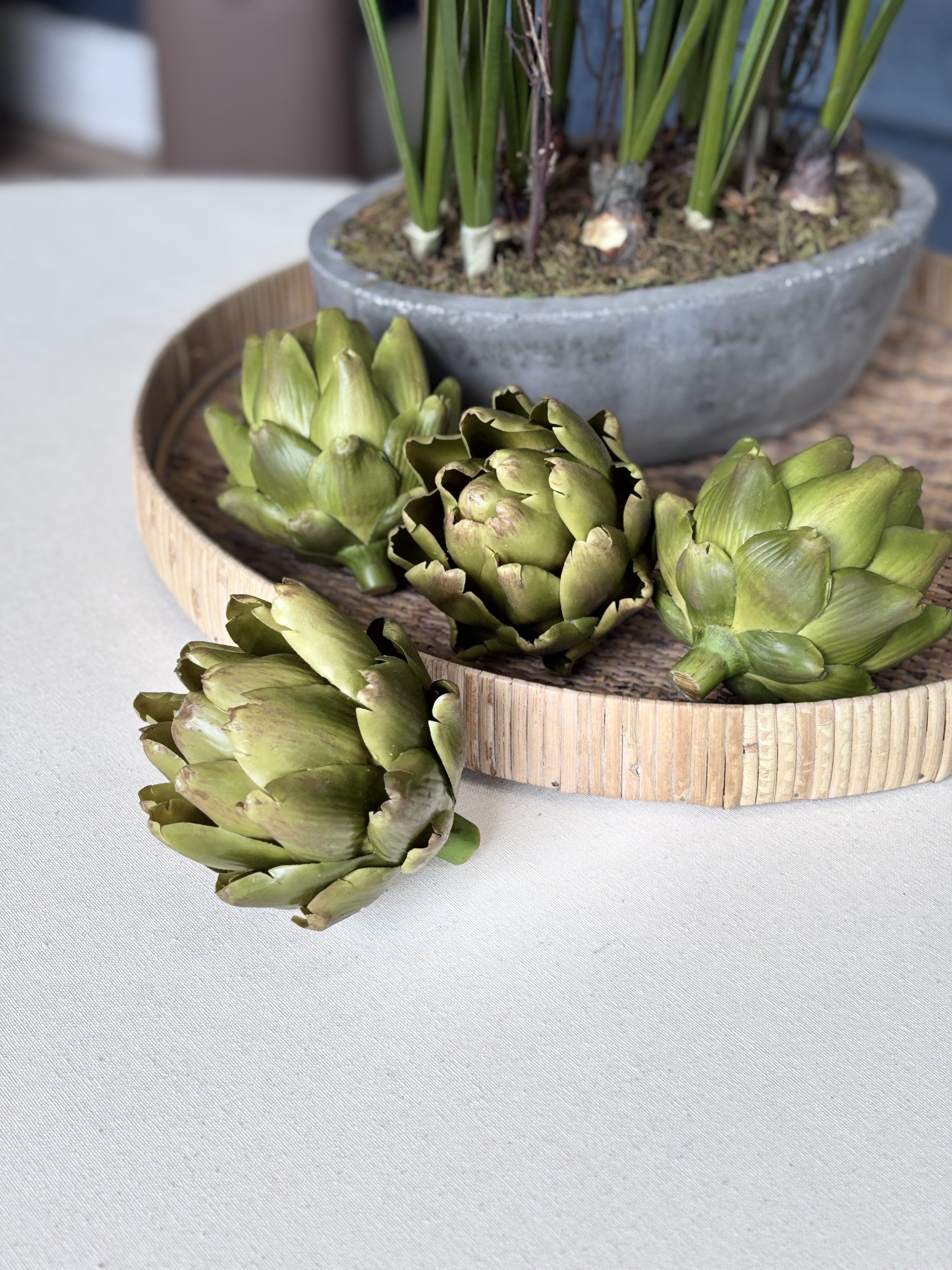 GREEN ARTICHOKE HEAD DECORATION