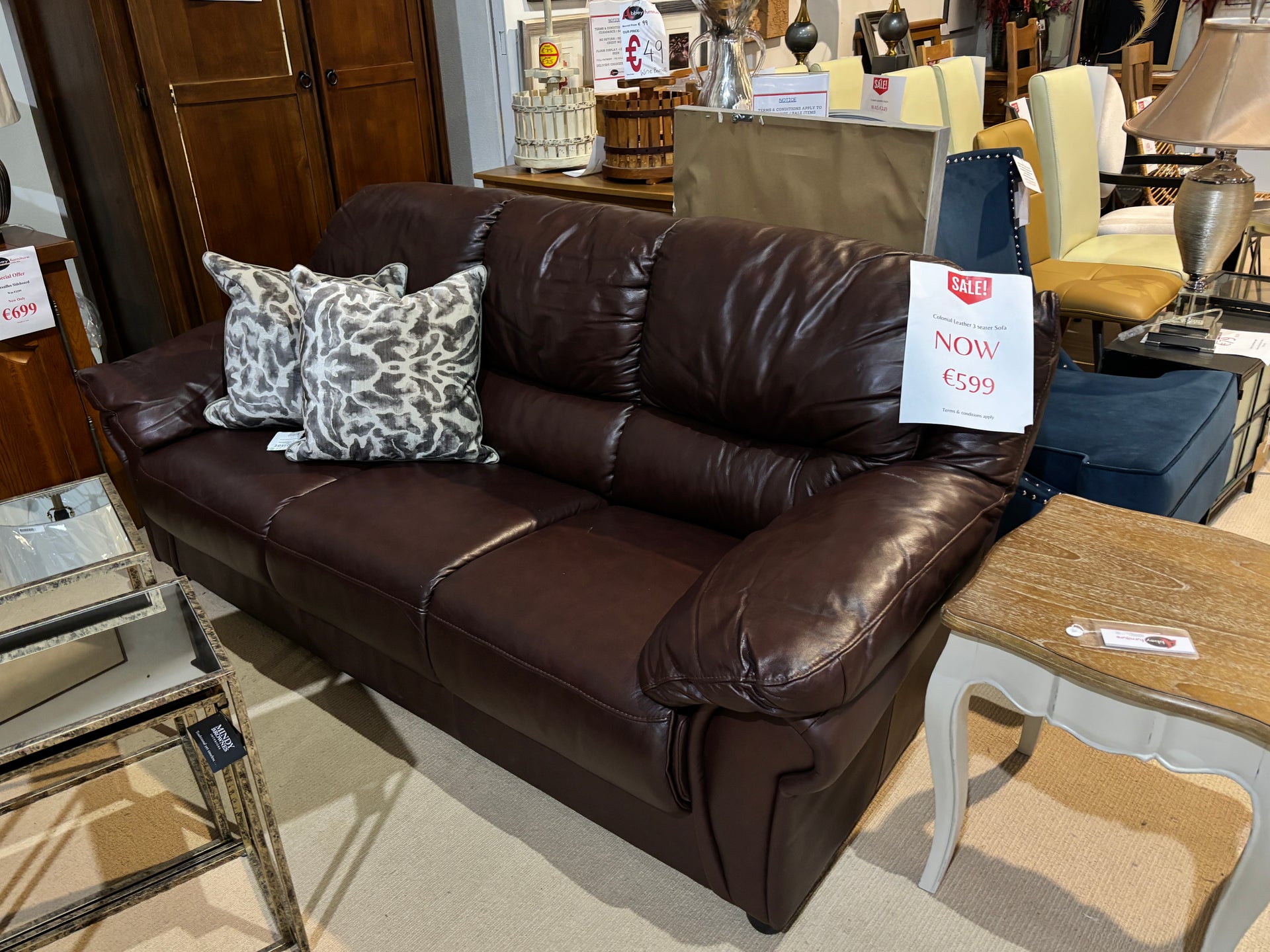 Colonial 3 Seater Couch - Analin Brown
