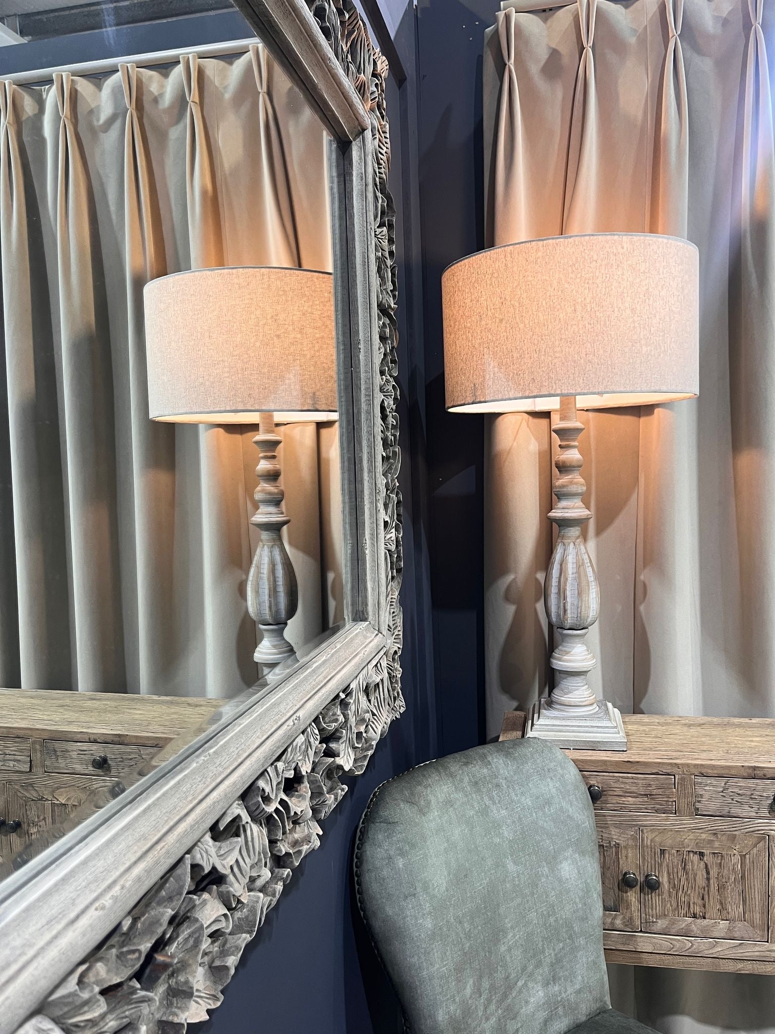 Olivia Turned Spindle Lamp with Shade