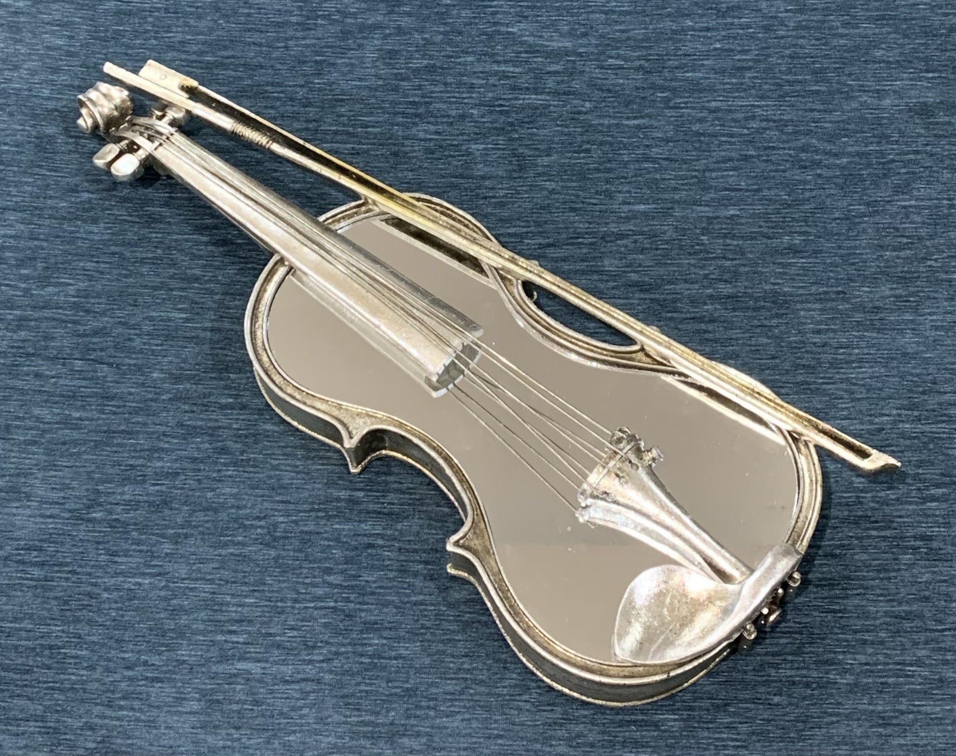 Violin Wall Decoration