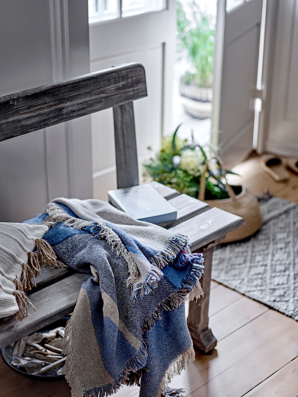 MAJI THROW BLUE RECYCLED COTTON - Abbey Furniture - Home & Interiors