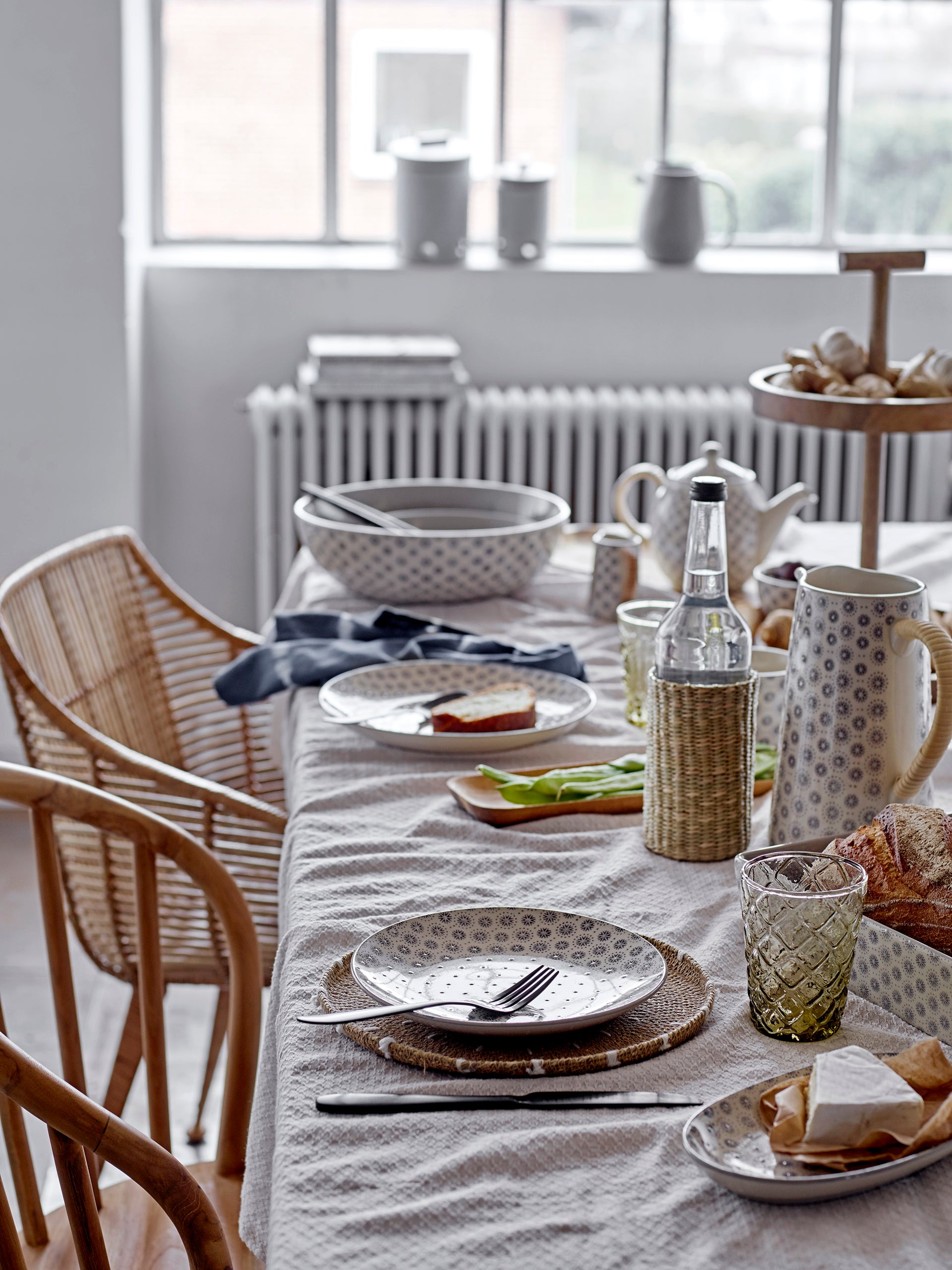 Elsa Serving Bowl, Grey, Stoneware