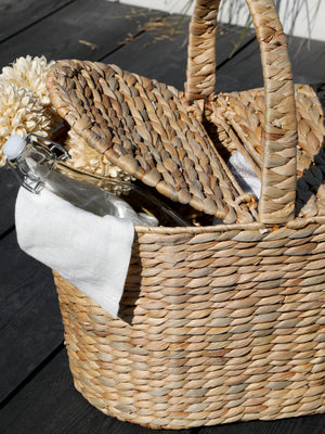 Picnic Basket with Lid